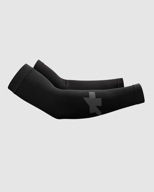 Spring Fall Arm Warmers EVO - MANGUITOS Y PERNERAS | ASSOS Of Switzerland - Official Online Shop