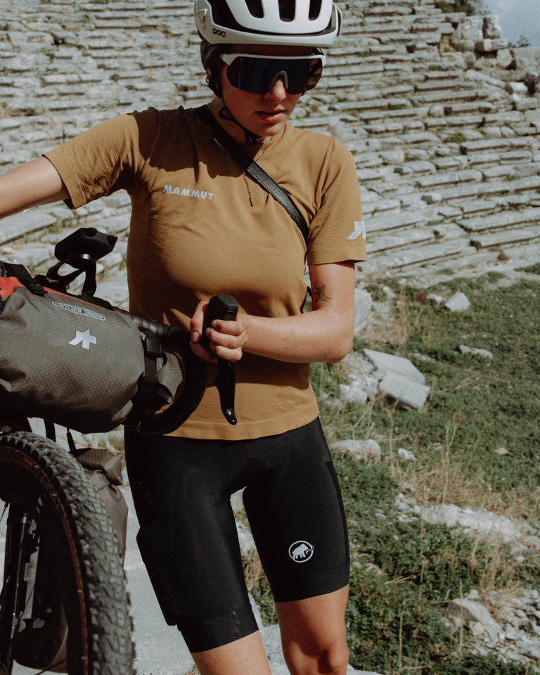 Assos x Mammut TACTICA Women's Tech T-Shirt T5 - tactica | adventure series | ASSOS Of Switzerland - Official Online Shop
